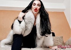 Seductress in Fur Has a Challenge for You